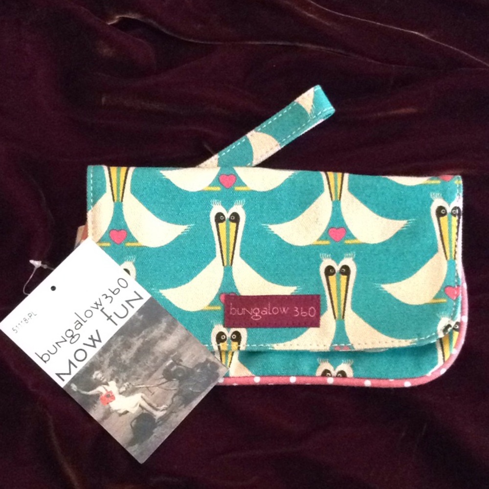 Storks in love wristlet purse nwt